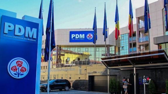 Avocatul lui Plahotniuc, despre perchezițiile de la fostul sediul al PDM: „Nu este întâmplător faptul că ele apar într-o perioadă de agitație pe scena politică”