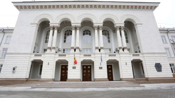 Avocatul poporului sesizează PG: Solicită să examineze acțiunile CEC și MAEIE în procesul de determinare a numărului de secții de vot în străinătate