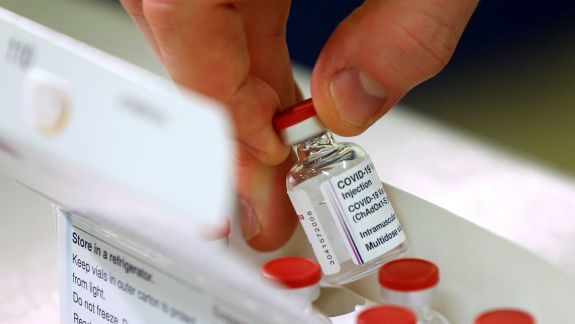 Bulgaria suspendă imunizarea cu vaccinul AstraZeneca. Germania și Franța declară că vor continua să îl administreze