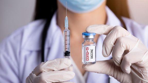 Campania de vaccinare împotriva COVID-19 în România va începe pe 27 decembrie 