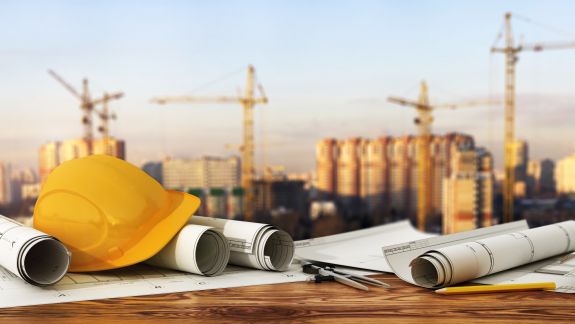 Capcana anunțurilor postate de falși constructori pe internet. Un bărbat din România a fost păgubit, după ce a nimerit pe mâna unor escroci (VIDEO)