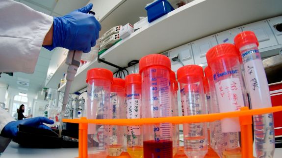 Cazurile de infectare cu noua tulpină COVID-19 nu pot fi depistate în laboratoarele din Republica Moldova