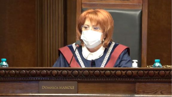 Curtea Constituțională examinează excepția de neconstituționalitate a unui articol din Codul de Procedură Penală. Procuror: „E o ingerință în actul justiției” (LIVE)