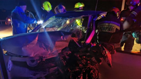 Doi polițiști au decedat în accidente rutiere, noaptea trecută. Ambii au pierdut controlul volanului