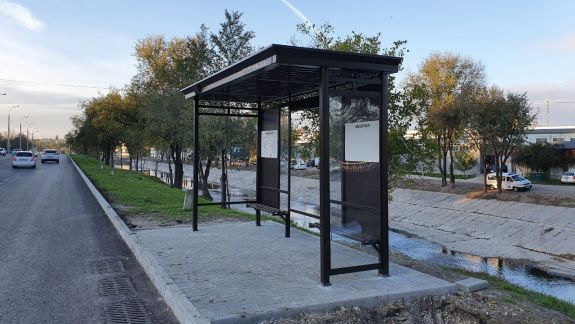 EPAMEDIA oferă un nou suflu orașului Chișinău. Au fost instalate deja 125 de stații noi de așteptare a transportului public (FOTO)