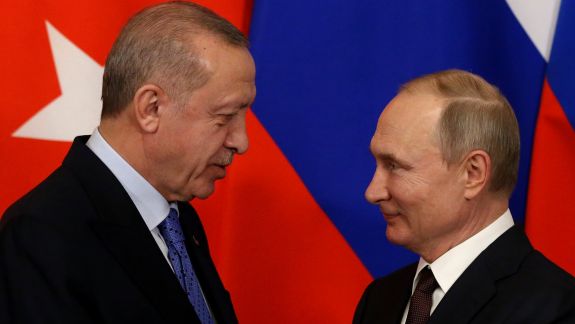 Erdogan i-a spus lui Putin că Ankara nu va recunoaște demersurile împotriva suveranității și integrității teritoriale a Ucrainei