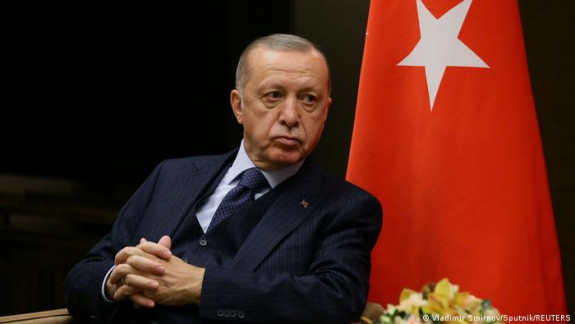 Erdogan spune că Turcia nu va permite țărilor care sprijină terorismul să intre în NATO