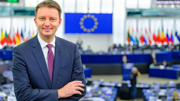 Parlamentul European ar urma să ceară acordarea Republicii Moldova a statutului de țară candidată: „Este cel mai ambițios document”