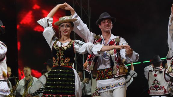 Baletul Național JOC a încântat publicul de peste Prut. Cum s-a prezentat ansamblul la un celebru festival din România