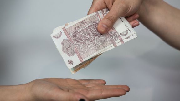 Rapoarte financiare în fiecare săptămână: CEC a modificat Regulamentul de finanțare a campaniilor