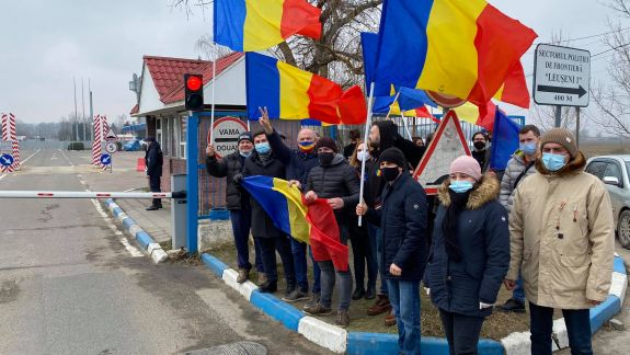  George Simion s-ar fi pornit în R. Moldova în ciuda interdicției de a intra în țară.  Unioniștii îl așteaptă la frontieră 
