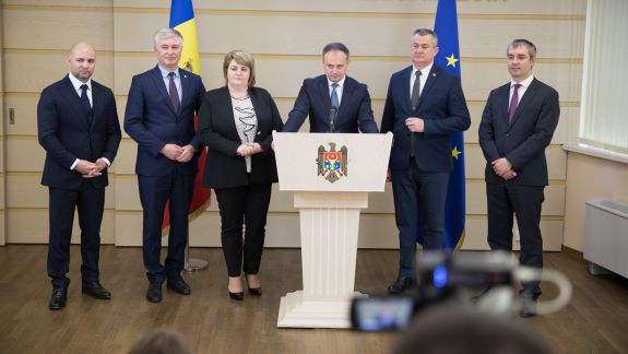 Grupul Candu „resuscitează” proiectul PDM care presupunea includerea vectorului european în Constituție