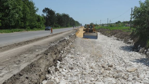 Guvernul a aprobat programul de reparație a drumurilor. Unde și câți bani sunt alocați (DOC)