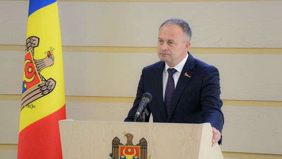 Guvernul în demisie ar putea obține mai multe atribuții. Modificarea legislativă, propusă de Pro Moldova