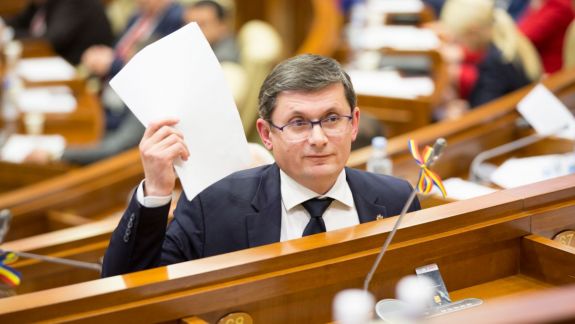 Igor Grosu planifică discuții cu fracțiunile parlamentare: Programul de guvernare are trei priorități majore