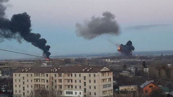 În regiunea Odessa, ca urmare a unui bombardament într-o unitate militară au murit șase oameni
