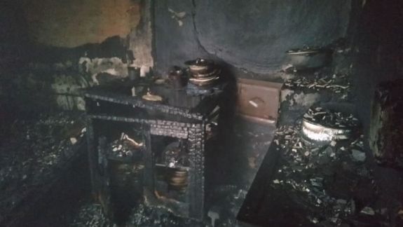 Incendiu în raionul Căușeni: Un bărbat a fost găsit carbonizat