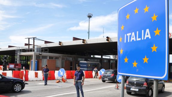Italia și-a închis granițele pentru cetățenii Republicii Moldova, dar și pentru alte 12 state