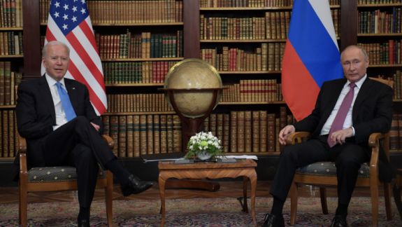 Joe Biden și Vladimir Putin discută azi despre situația din Ucraina