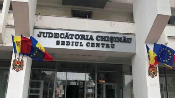Judecătoria Chișinău cu sediul Centru va activa într-un regim special: Ședințele de judecată vor fi limitate (DOC)