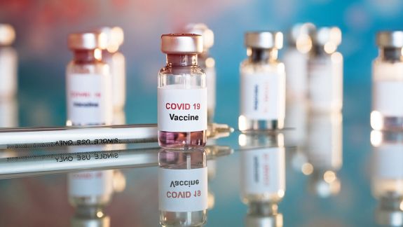 La nivel global au fost administrate peste un miliard de doze de vaccin anti-COVID