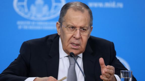 Lavrov anunță că Rusia va răspunde azi la propunerile americane privind securitatea în Europa