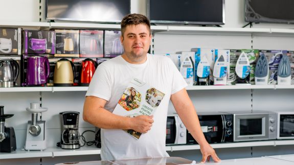 Mihail Ciubuc, beneficiar „Grant pentru afacerea ta”: Cu ajutorul Grantului de la Microinvest am cumpărat produse pentru noul meu magazin
