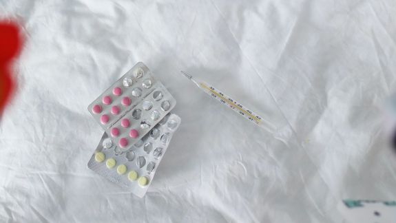 Moldovenii ar putea raporta online reacțiile adverse la medicamente: Autoritățile, în discuții cu OMS pentru a crea o aplicație
