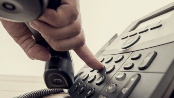 Moldovenii utilizează tot mai rar telefonul fix. Câte minute s-au vorbit în primele trei luni ale anului 2021