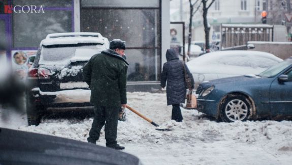 Ninsori și lapoviță: Meteorologii anunță cod galben de precipitații puternice