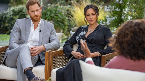 „Nu-mi mai doream să trăiesc”. Meghan Markle și Prințul Harry vorbesc pentru prima dată despre decizia de a renunța la atribuțiile regale
