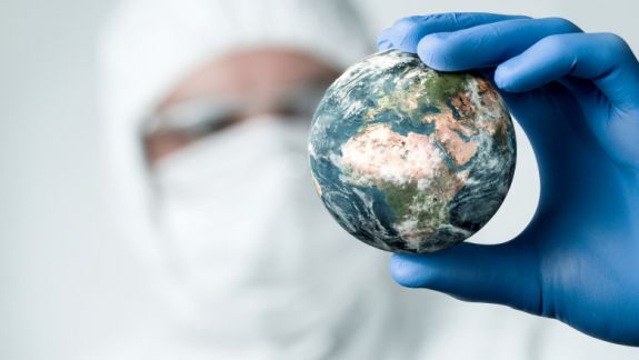 OMS: Dacă la mijlocul anului 2022 vor fi vaccinați 70% din populația lumii, omenirea va trece de faza acută a pandemiei