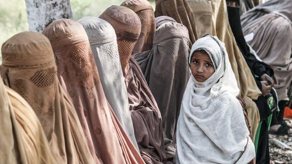 Pakistan a adoptat o lege care permite castrarea chimică a violatorilor în serie și pedofililor