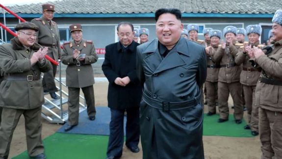 Presa de stat din Coreea de Nord sugerează că dictatorul Kim Jong-un ar fi în viață