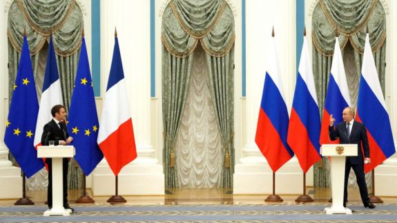 Președintele francez susține că este nevoie de o nouă ordine de stabilitate în Europa: Rusia trebuie să primească garanții „concrete” de securitate