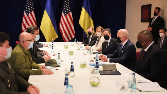 Președintele SUA, Joe Biden s-a întâlnit cu omologul său polonez, Andrzej Duda și cu miniștrii de externe și apărare ai Ucrainei