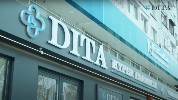 Prețuri angro, auto-deservire și ambianță plăcută. Farmacia Familiei lansează DITA - prima hyperfarmacie din Moldova (VIDEO)