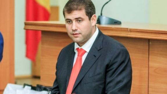 Prima ședință de la Curtea de Apel Chișinău în dosarul lui Șor, întreruptă