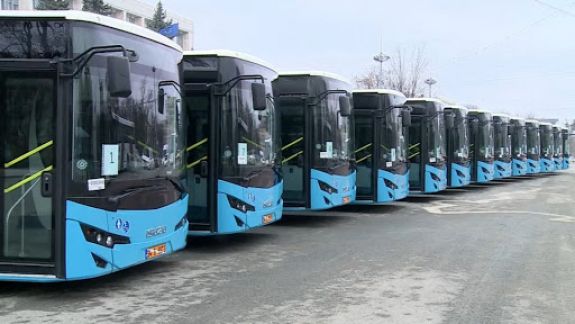 Primăria capitalei a dat start licitației pentru achiziționarea celor 100 de autobuze. Patru companii străine au depus deja ofertele 