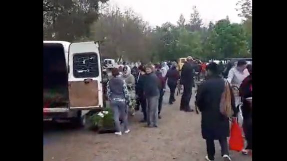 Primarul din Puhăceni, la piața din localitate: „Uitați-vă câtă neglijență! Sunt oamenii care mi-au dat mandat să-i apăr” (VIDEO)