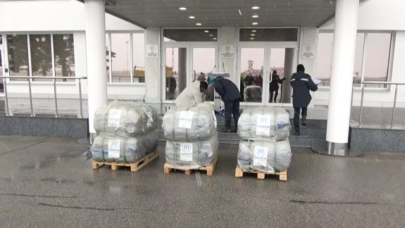 Primul lot de ajutor umanitar din partea ONU pentru refugiați a ajuns în Moldova. 2.000 de pături vor ajunge la vama Palanca