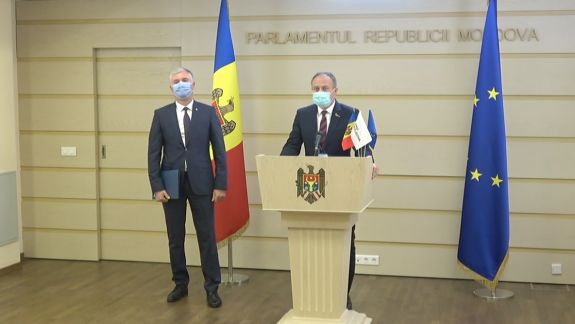 Pro Moldova vrea redistribuirea mijloacelor financiare spre sate. Propune modificări ce țin de Fondul Național de Dezvoltare Regională și Fondul Rutier