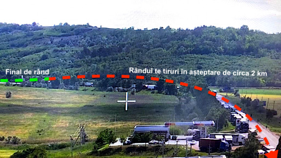 Rândul de așteptare a tirurilor la punctul de frontieră Leușeni-Albița, în scădere. Ritmul de procesarea a controlului de marfă este în creștere