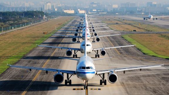 Restricțiile de curse aeriene sunt prelungite până la data de 30 iunie. AAC autorizează cursele charter