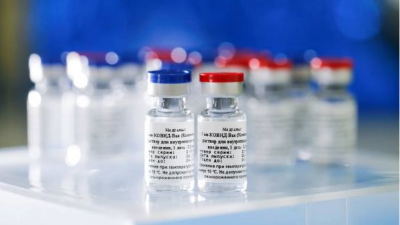 Rusia începe testarea în masă a vaccinului „Sputnik V”. Vor fi implicate peste 40.000 de persoane