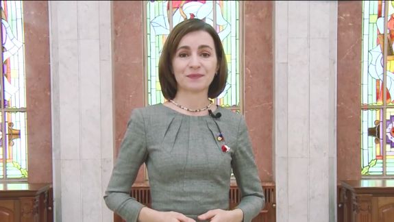 Sănătate, pace și libertate. Ce mesaje au pentru femeile Moldovei reprezentanții conducerii de vârf a țării și liderii partidelor politice (VIDEO)