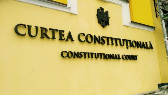 Săptămâna viitoare Curtea Constituțională va examina sesizarea Maiei Sandu privind dizolvarea Parlamentului