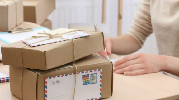 Termenul de „trimitere poștală” ar urma să fie reformulat