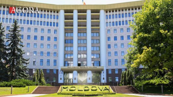 The Economist: R. Moldova a trecut din categoria statelor cu regim hibrid în cea a țărilor cu democrație viciată
