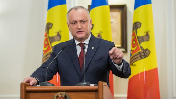 Trei propuneri de la Dodon pentru Comisia Situații Excepționale: Bugetarii să stea acasă până pe 4 mai